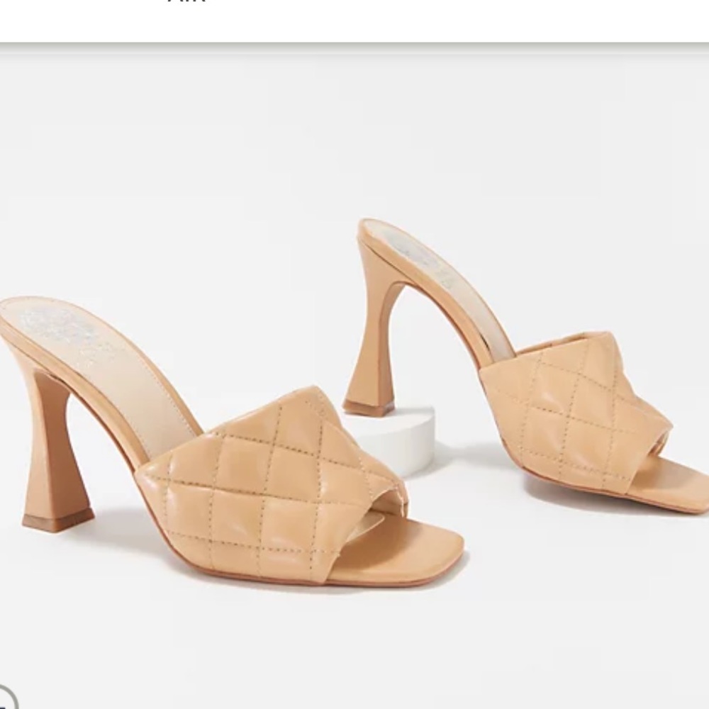 Vince Camuto Reselm Heeled Sandals